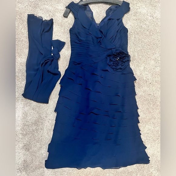 Jovani Blue Formal Dress size 6 - Picture 3 of 10